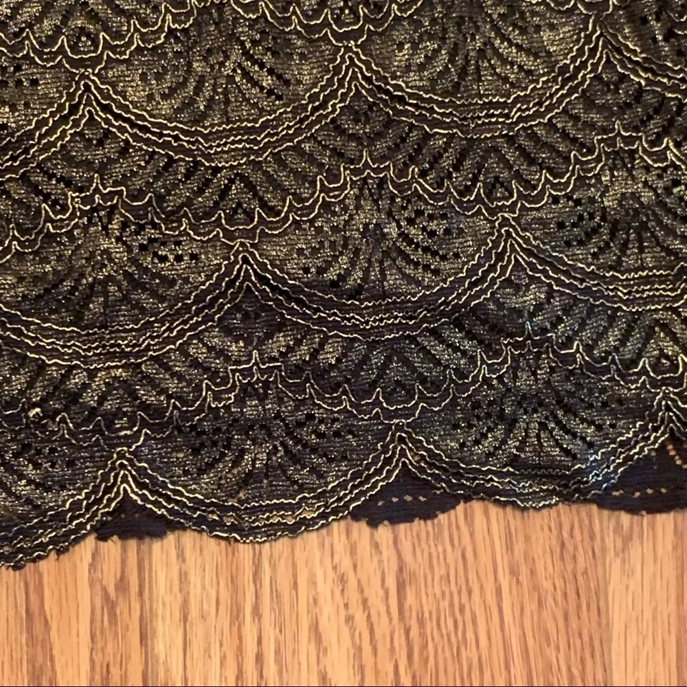 Miami Lace Overlay Metallic Dress - Picture 6 of 13